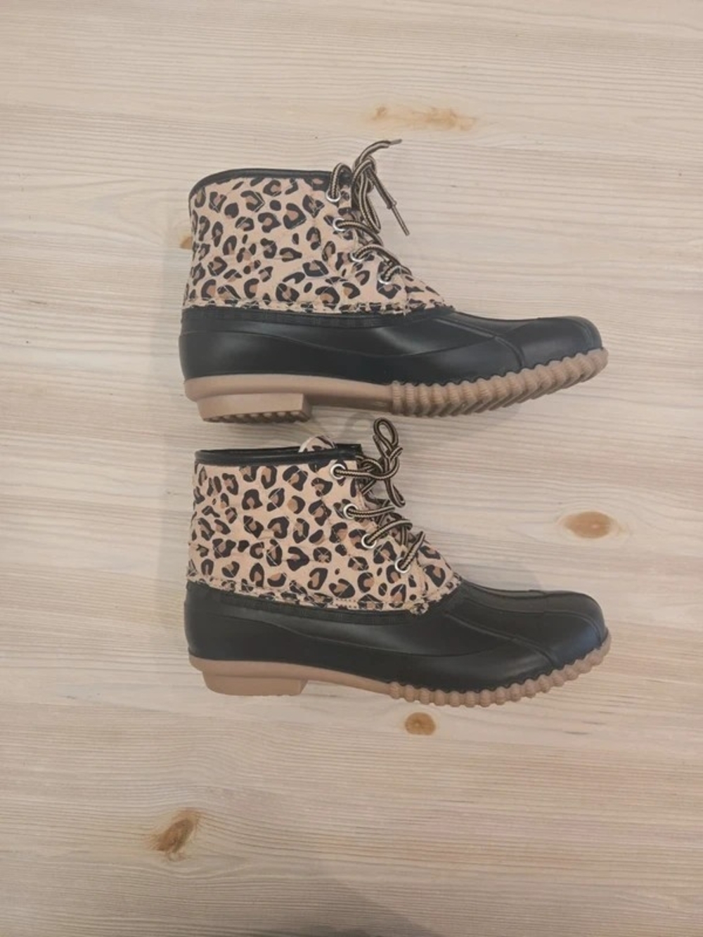 Magellan Outdoors Leopard Print Lace-Up Duck Boots - Black & Tan